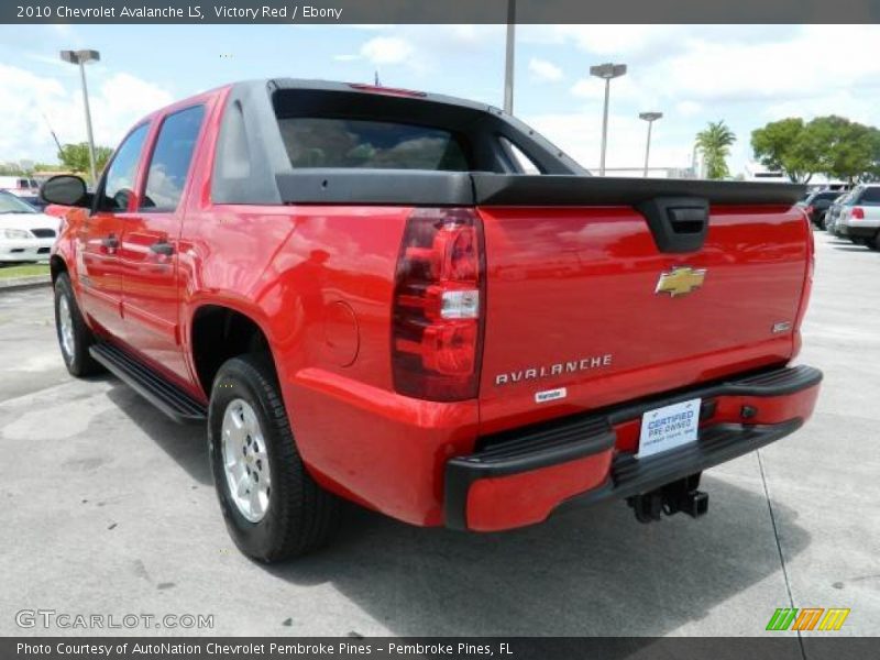 Victory Red / Ebony 2010 Chevrolet Avalanche LS