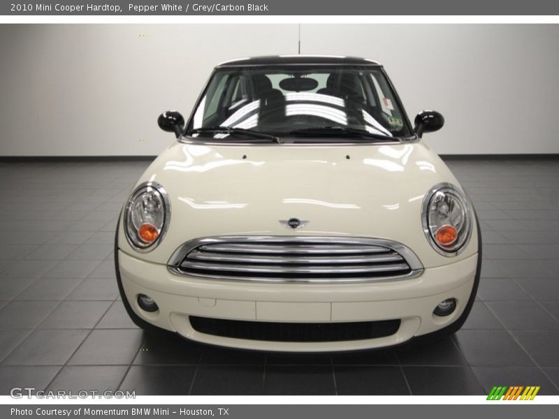 Pepper White / Grey/Carbon Black 2010 Mini Cooper Hardtop