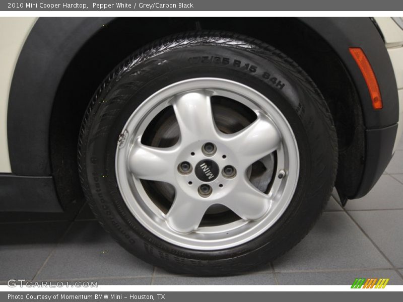 Pepper White / Grey/Carbon Black 2010 Mini Cooper Hardtop