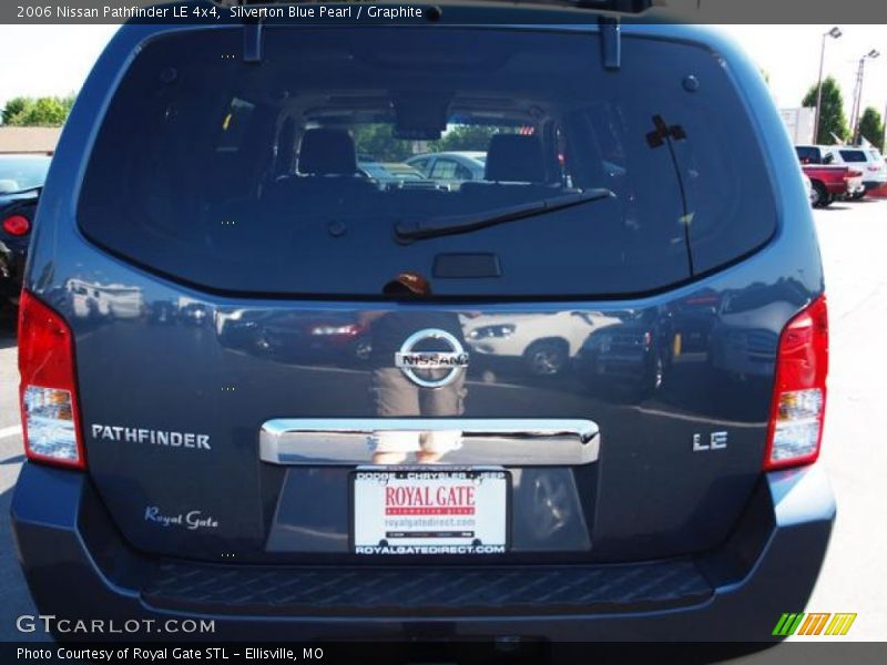 Silverton Blue Pearl / Graphite 2006 Nissan Pathfinder LE 4x4