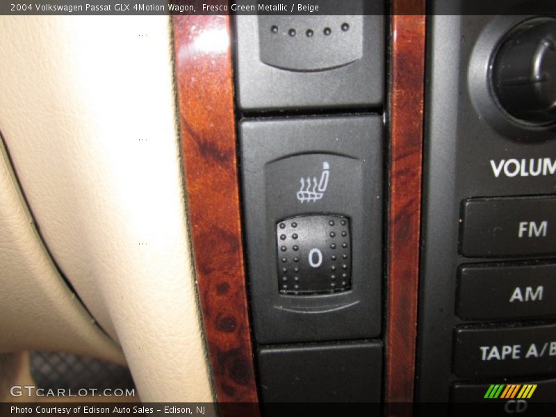 Fresco Green Metallic / Beige 2004 Volkswagen Passat GLX 4Motion Wagon