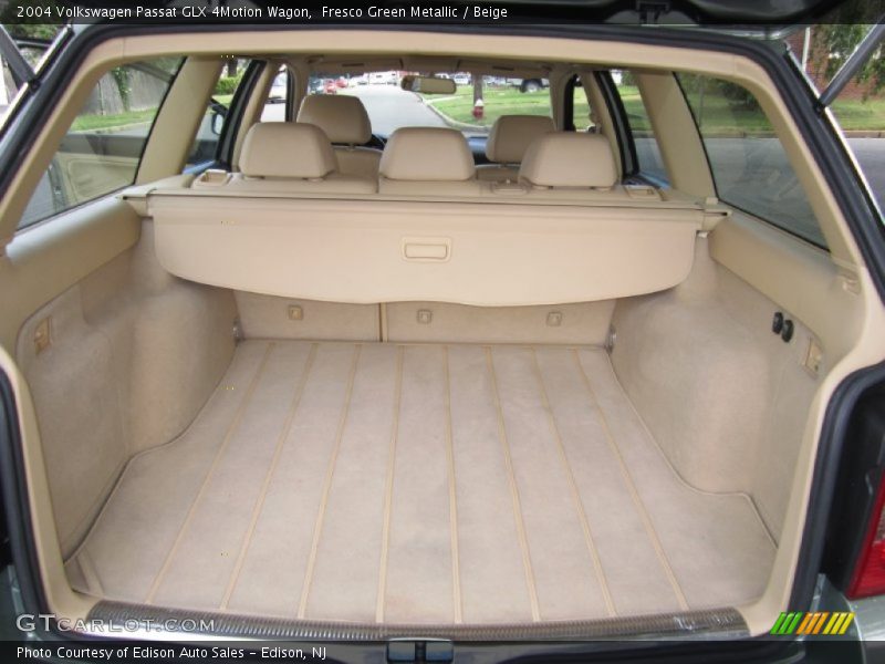  2004 Passat GLX 4Motion Wagon Trunk