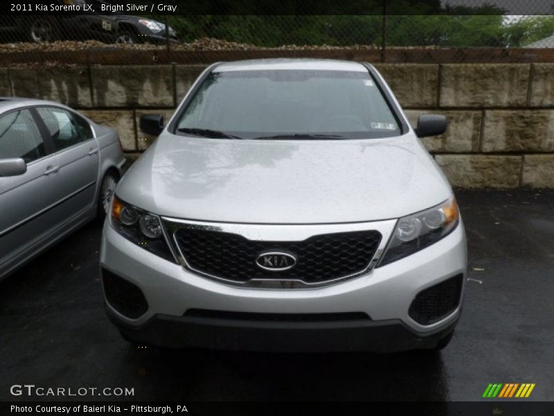 Bright Silver / Gray 2011 Kia Sorento LX