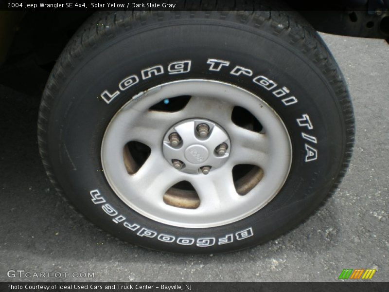 Solar Yellow / Dark Slate Gray 2004 Jeep Wrangler SE 4x4