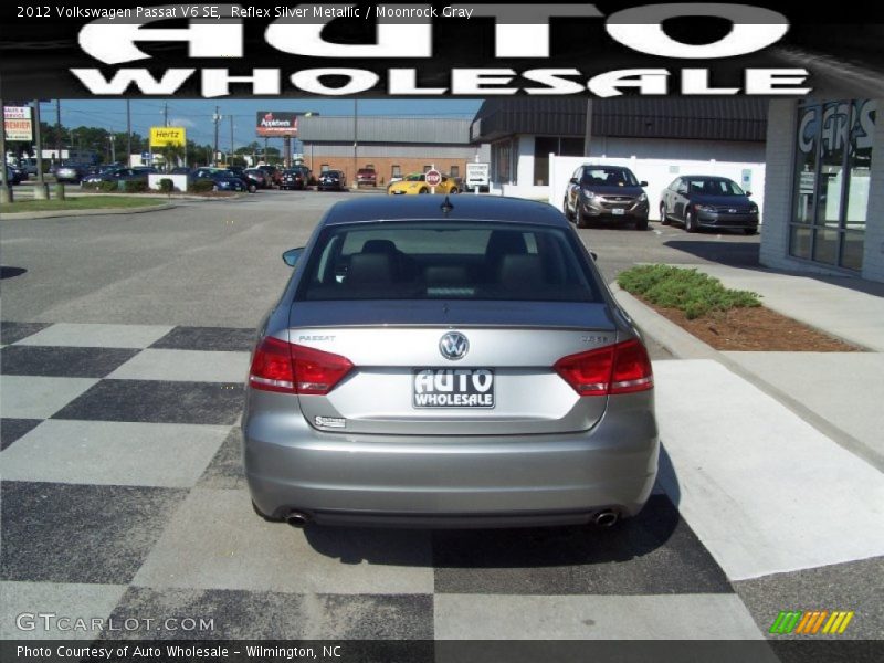 Reflex Silver Metallic / Moonrock Gray 2012 Volkswagen Passat V6 SE
