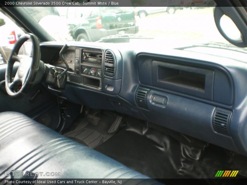 Dashboard of 2000 Silverado 3500 Crew Cab