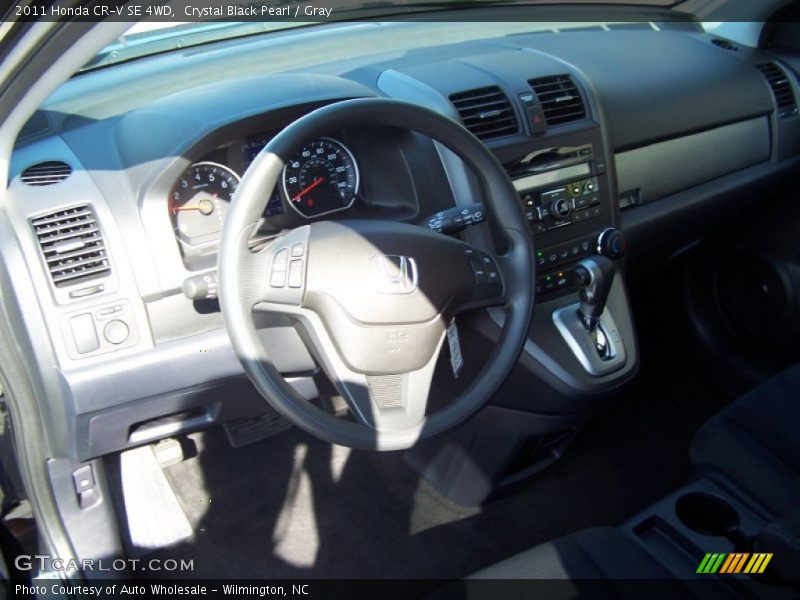 Crystal Black Pearl / Gray 2011 Honda CR-V SE 4WD