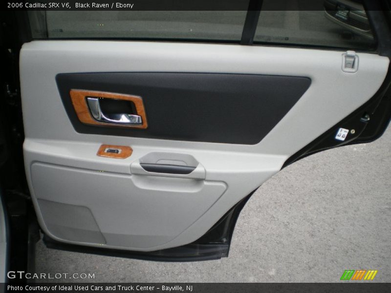 Black Raven / Ebony 2006 Cadillac SRX V6