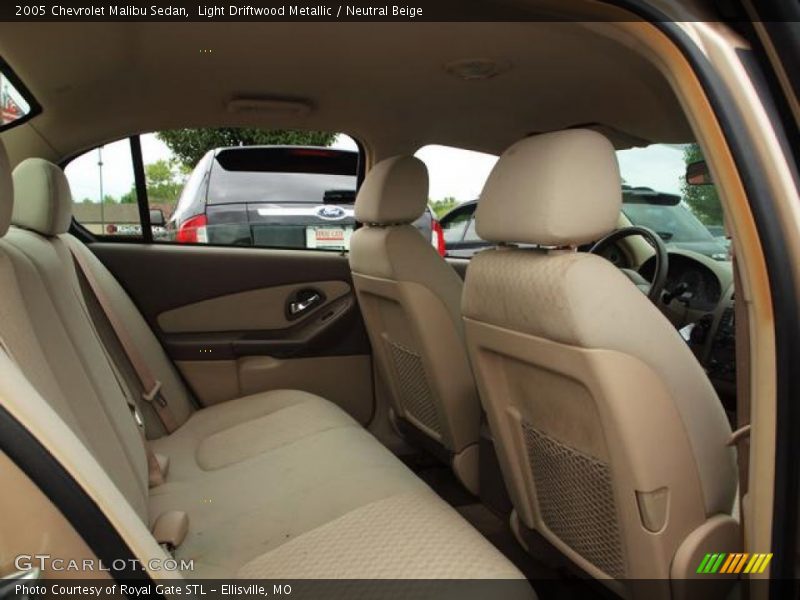 Light Driftwood Metallic / Neutral Beige 2005 Chevrolet Malibu Sedan