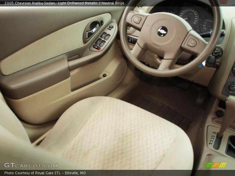 Light Driftwood Metallic / Neutral Beige 2005 Chevrolet Malibu Sedan