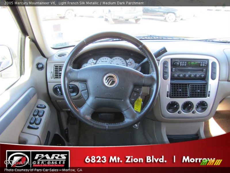 Light French Silk Metallic / Medium Dark Parchment 2005 Mercury Mountaineer V6