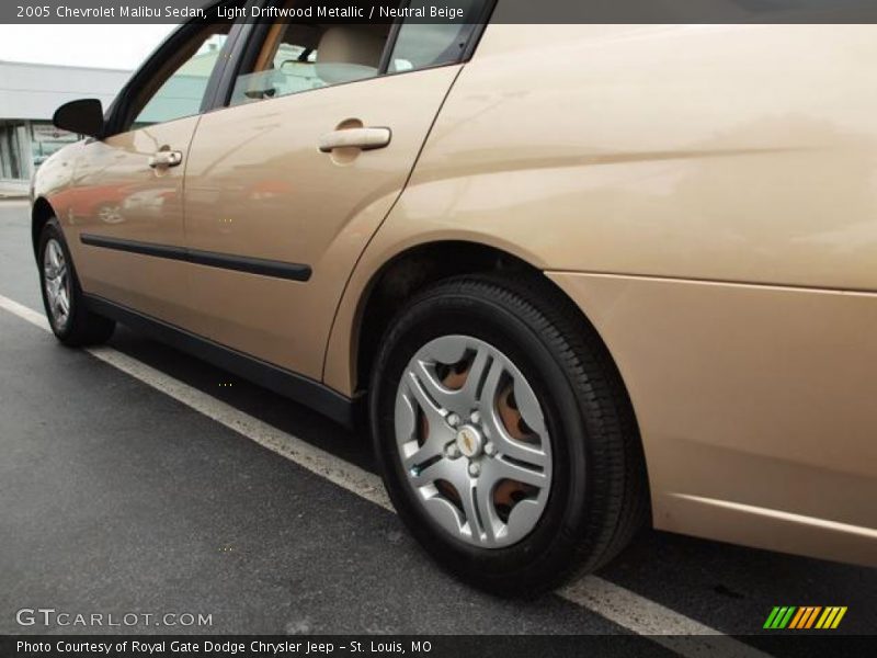  2005 Malibu Sedan Wheel