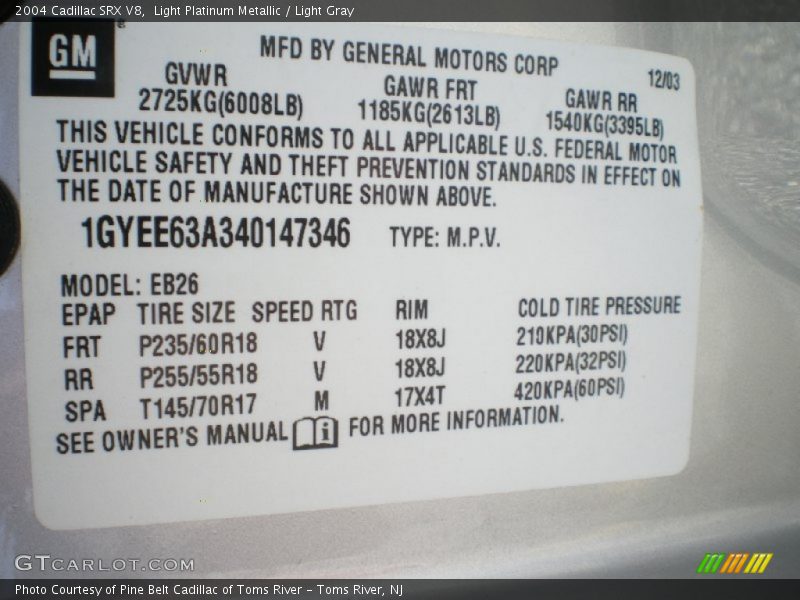 Light Platinum Metallic / Light Gray 2004 Cadillac SRX V8