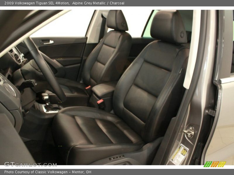 Front Seat of 2009 Tiguan SEL 4Motion