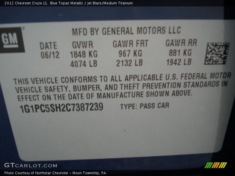 Blue Topaz Metallic / Jet Black/Medium Titanium 2012 Chevrolet Cruze LS