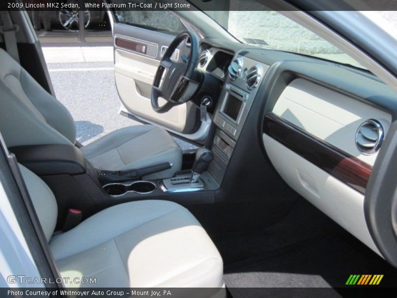 White Platinum Tri-Coat / Light Stone 2009 Lincoln MKZ Sedan