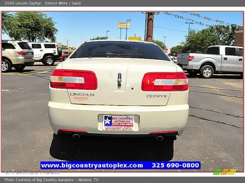 Oxford White / Sand 2006 Lincoln Zephyr