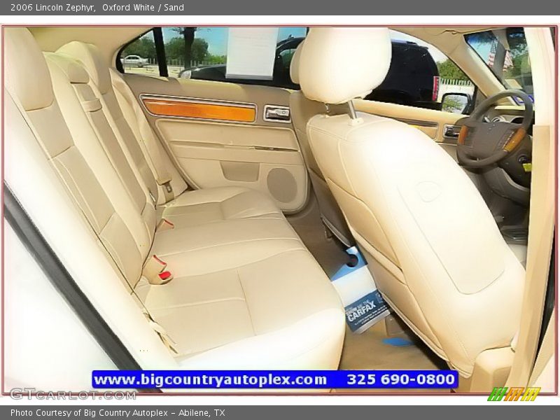 Oxford White / Sand 2006 Lincoln Zephyr