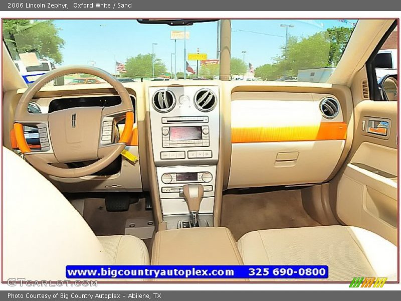 Oxford White / Sand 2006 Lincoln Zephyr