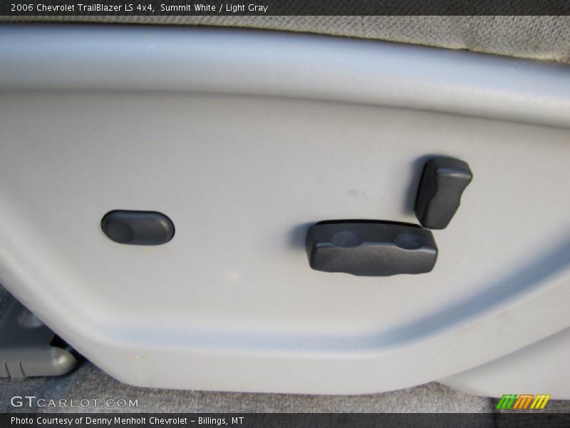 Summit White / Light Gray 2006 Chevrolet TrailBlazer LS 4x4