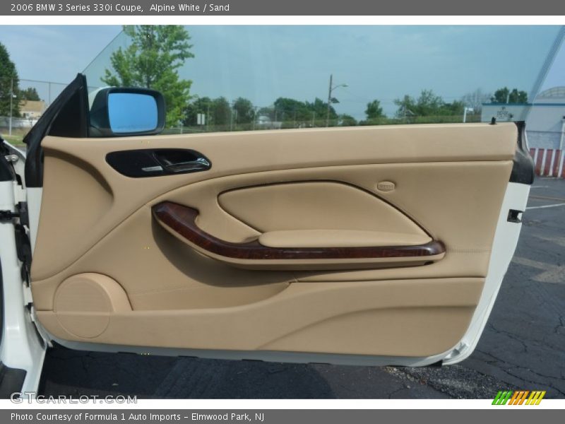 Alpine White / Sand 2006 BMW 3 Series 330i Coupe