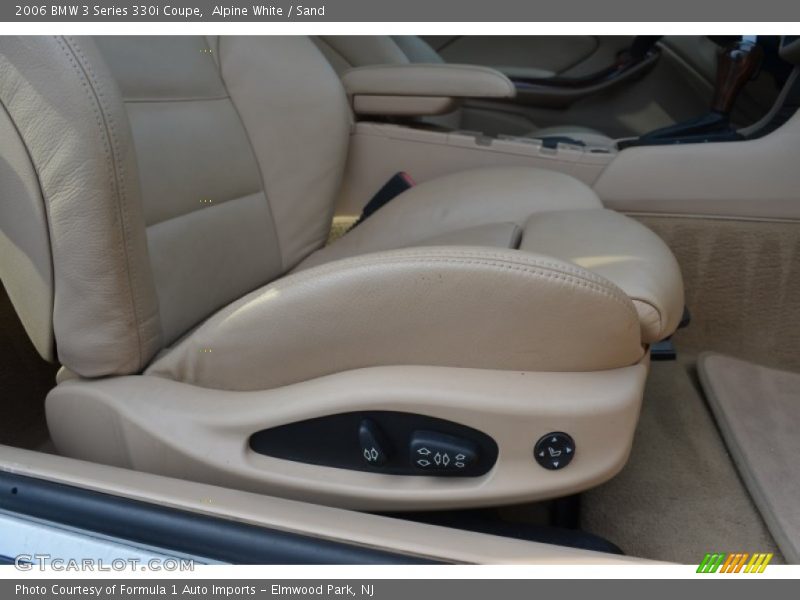 Alpine White / Sand 2006 BMW 3 Series 330i Coupe