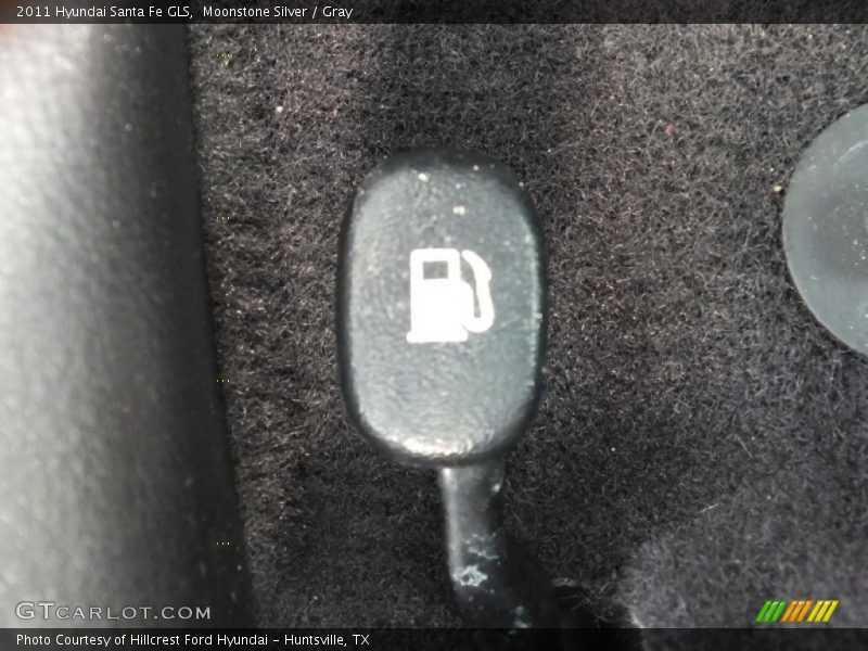 Moonstone Silver / Gray 2011 Hyundai Santa Fe GLS