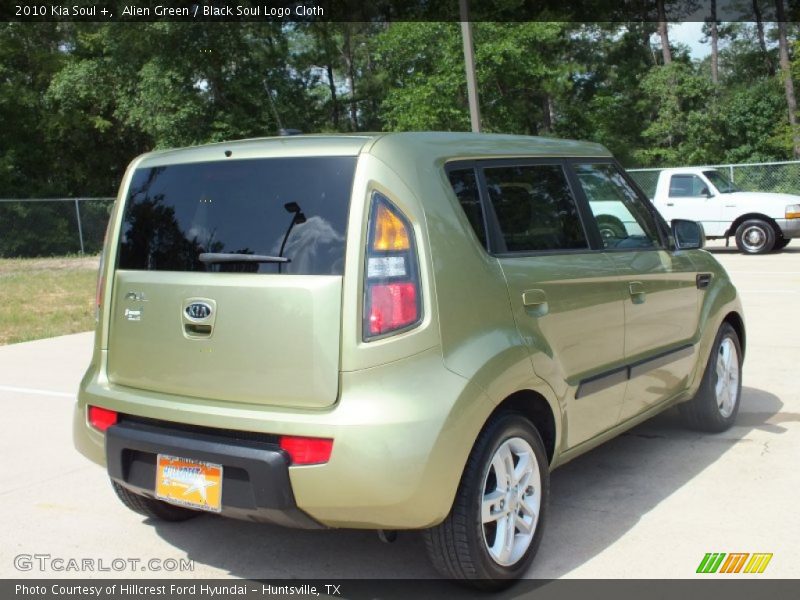 Alien Green / Black Soul Logo Cloth 2010 Kia Soul +