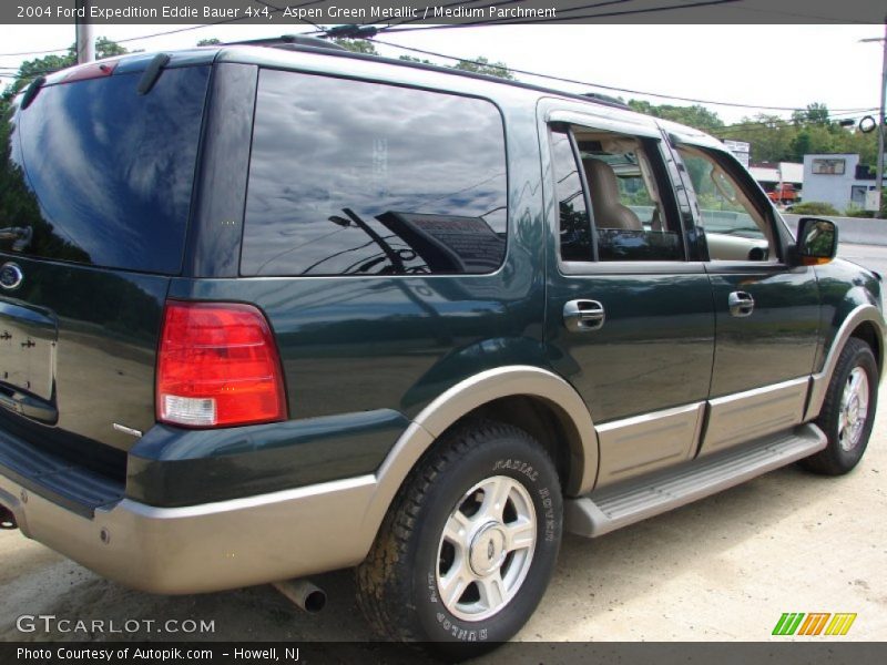 Aspen Green Metallic / Medium Parchment 2004 Ford Expedition Eddie Bauer 4x4