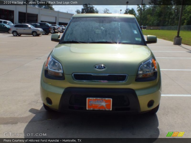 Alien Green / Black Soul Logo Cloth 2010 Kia Soul +