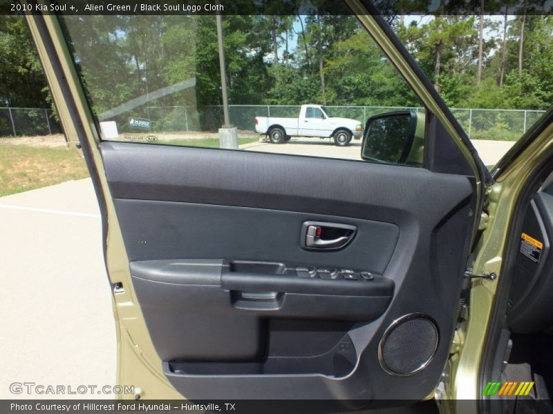Alien Green / Black Soul Logo Cloth 2010 Kia Soul +