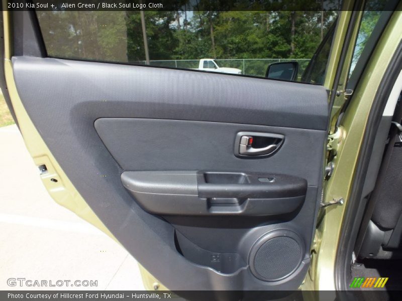 Alien Green / Black Soul Logo Cloth 2010 Kia Soul +