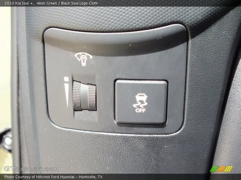 Alien Green / Black Soul Logo Cloth 2010 Kia Soul +