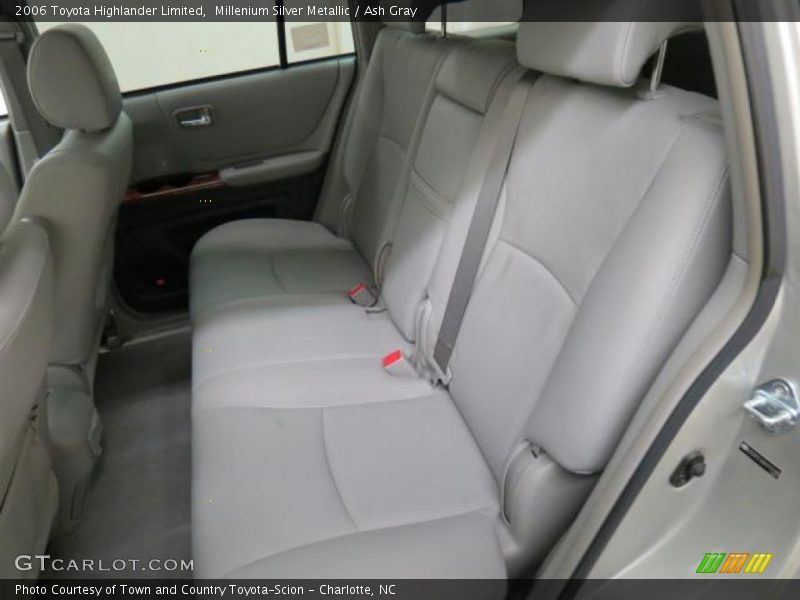 Millenium Silver Metallic / Ash Gray 2006 Toyota Highlander Limited