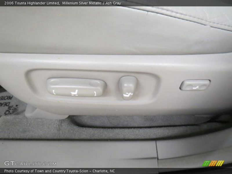 Millenium Silver Metallic / Ash Gray 2006 Toyota Highlander Limited