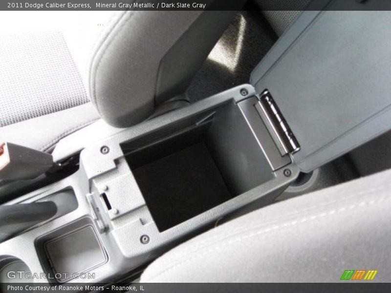 Mineral Gray Metallic / Dark Slate Gray 2011 Dodge Caliber Express