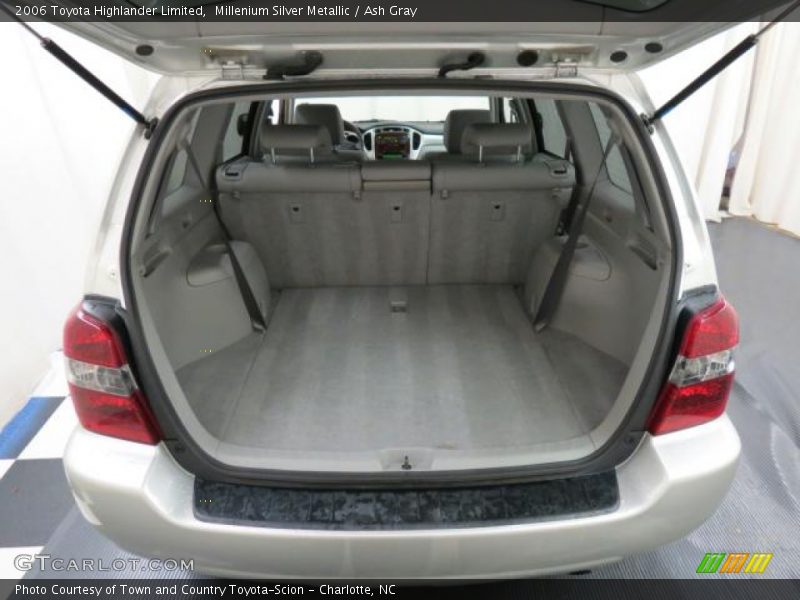 Millenium Silver Metallic / Ash Gray 2006 Toyota Highlander Limited