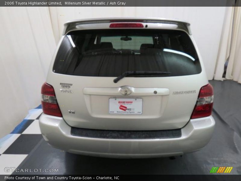 Millenium Silver Metallic / Ash Gray 2006 Toyota Highlander Limited