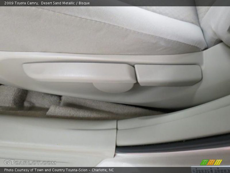 Desert Sand Metallic / Bisque 2009 Toyota Camry