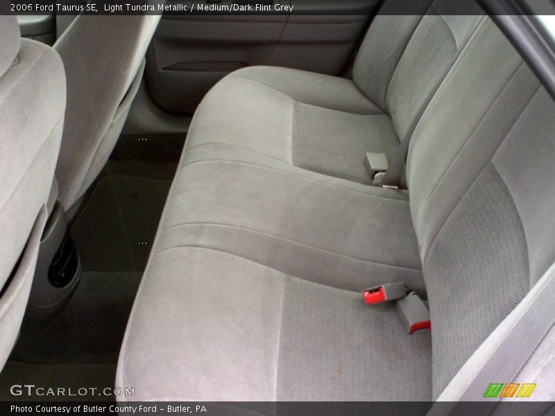 Rear Seat of 2006 Taurus SE