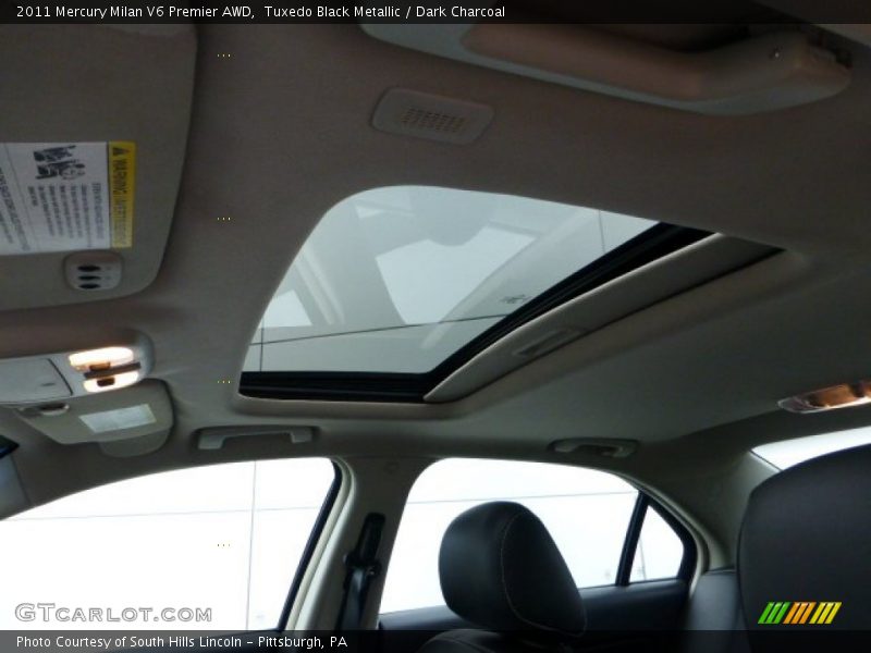 Tuxedo Black Metallic / Dark Charcoal 2011 Mercury Milan V6 Premier AWD