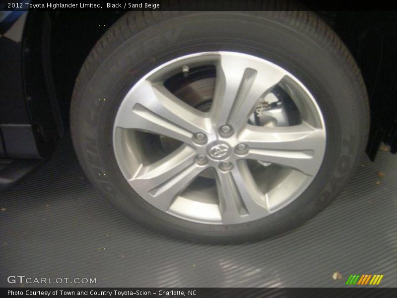 Black / Sand Beige 2012 Toyota Highlander Limited