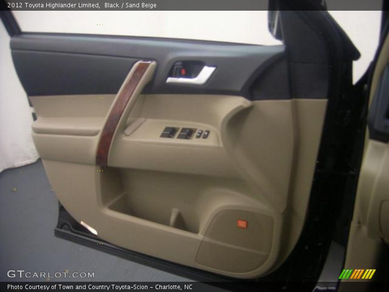 Black / Sand Beige 2012 Toyota Highlander Limited