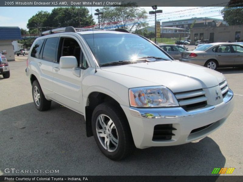 Dover White Pearl / Charcoal 2005 Mitsubishi Endeavor XLS AWD