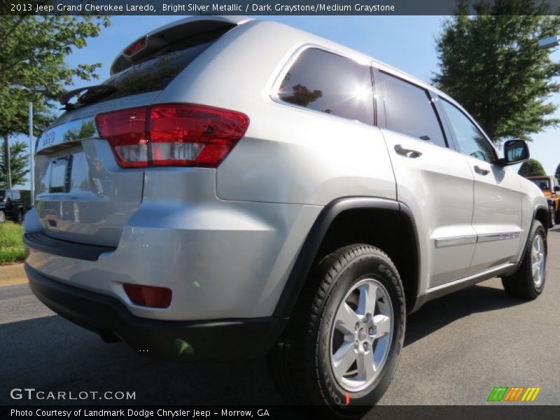 Bright Silver Metallic / Dark Graystone/Medium Graystone 2013 Jeep Grand Cherokee Laredo