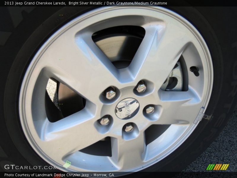 Bright Silver Metallic / Dark Graystone/Medium Graystone 2013 Jeep Grand Cherokee Laredo