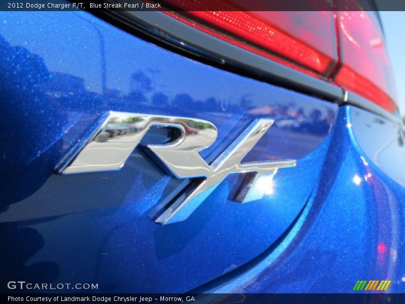 Blue Streak Pearl / Black 2012 Dodge Charger R/T