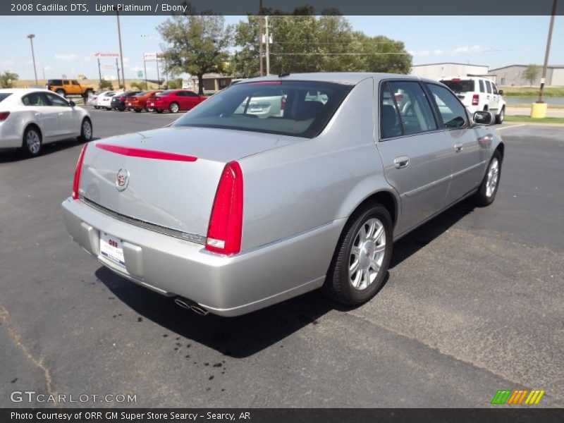 Light Platinum / Ebony 2008 Cadillac DTS