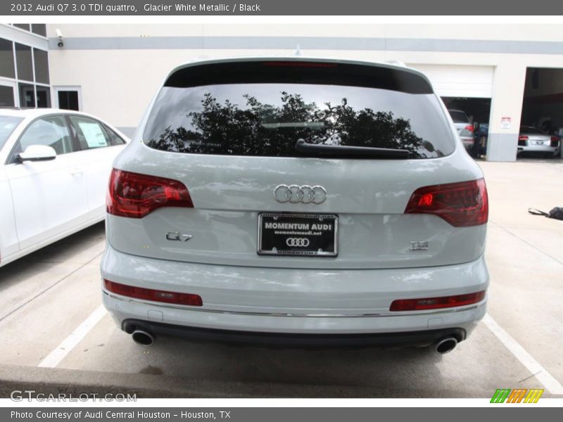 Glacier White Metallic / Black 2012 Audi Q7 3.0 TDI quattro