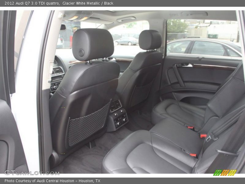 Glacier White Metallic / Black 2012 Audi Q7 3.0 TDI quattro